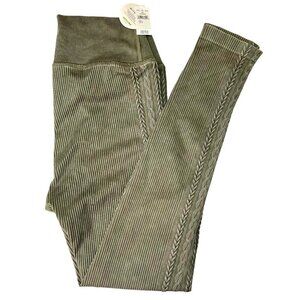 NWT Aerie Offline Big Chill Seamless 7/8 Braided Ribbed Leggings Sz L Crew Green